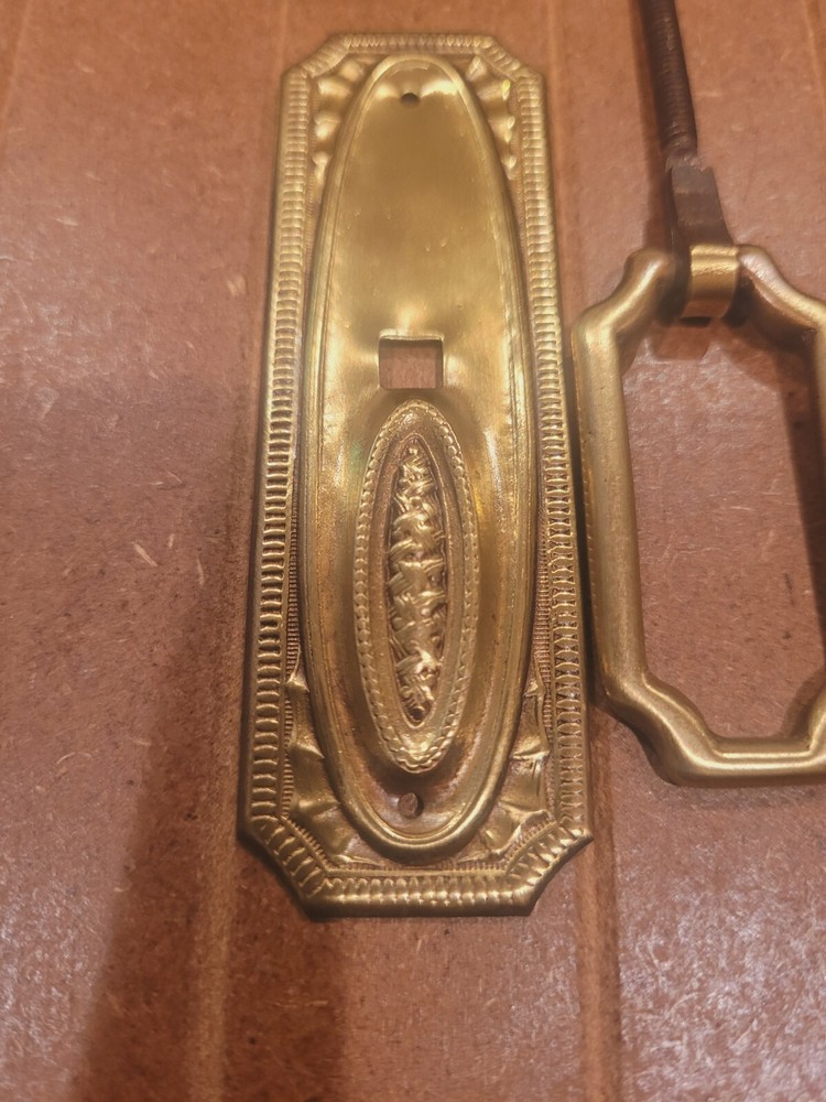 Antique Stamped Brass Vertical Pedestal Drawer Pull