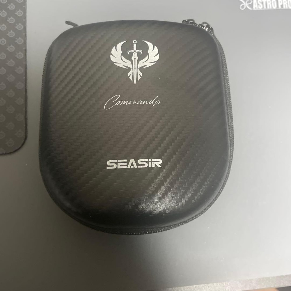 SEASIR CAST PRO case included
