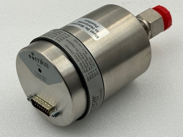 MKS Instruments E28B-24565 Range 0.1 Torr Baratron Etch Manometer Used