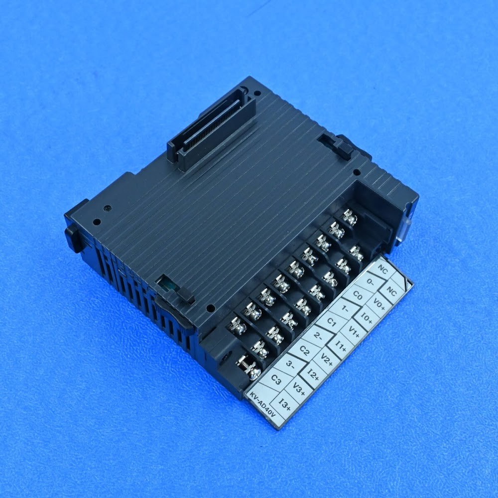 KEYENCE KV-AD40V High-Speed Analog Input Module Guaranteed USED