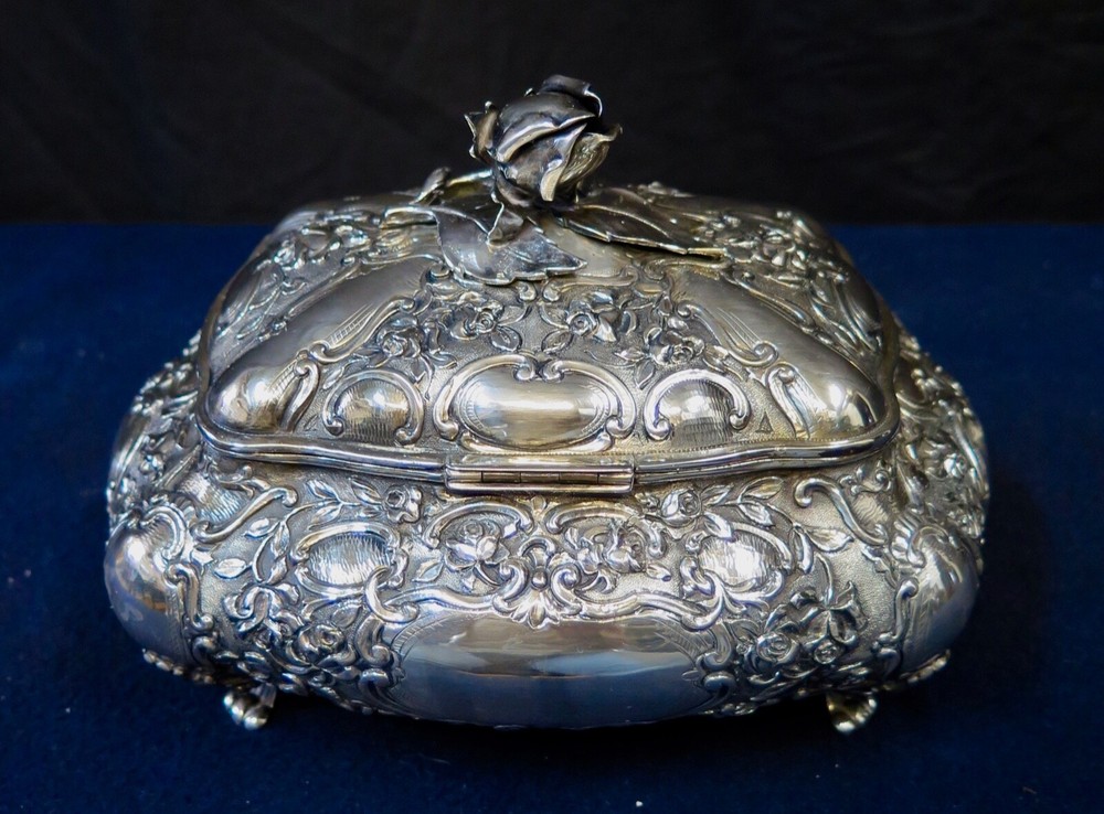 Wonderful German 800 Silver Spice Box