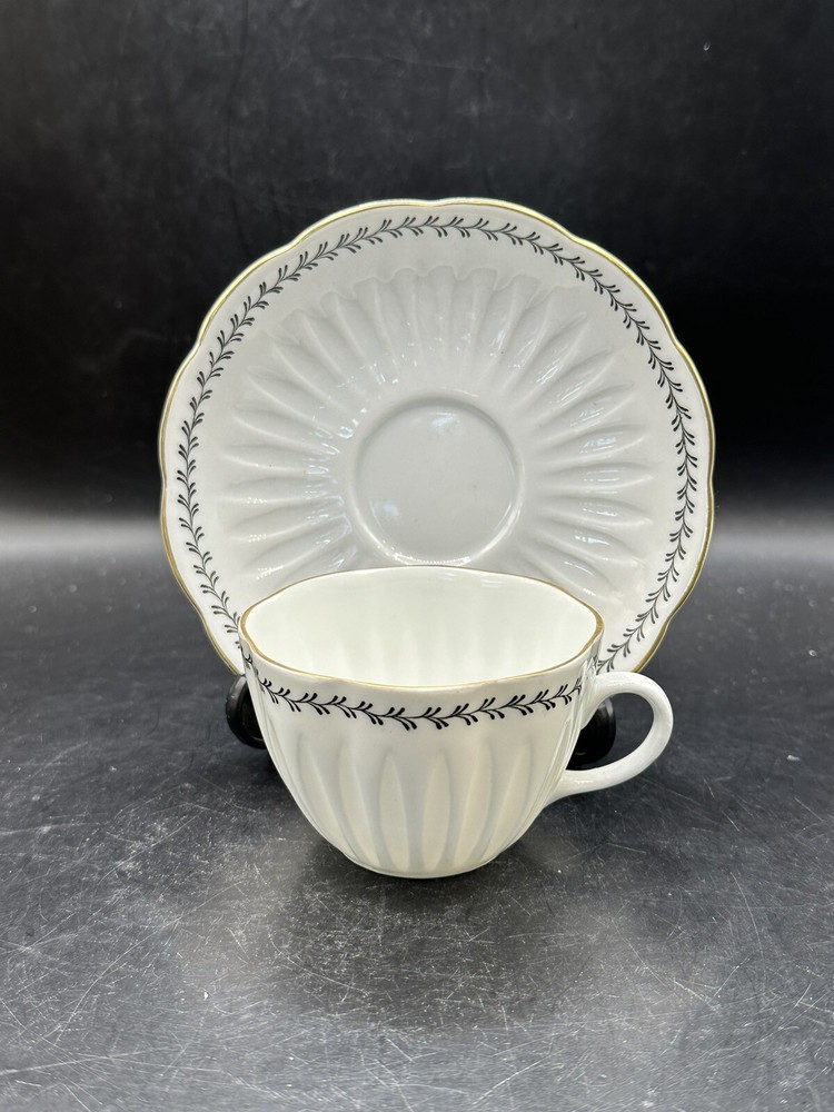 ARABIA VARPU COFFEE CUP, PLATE