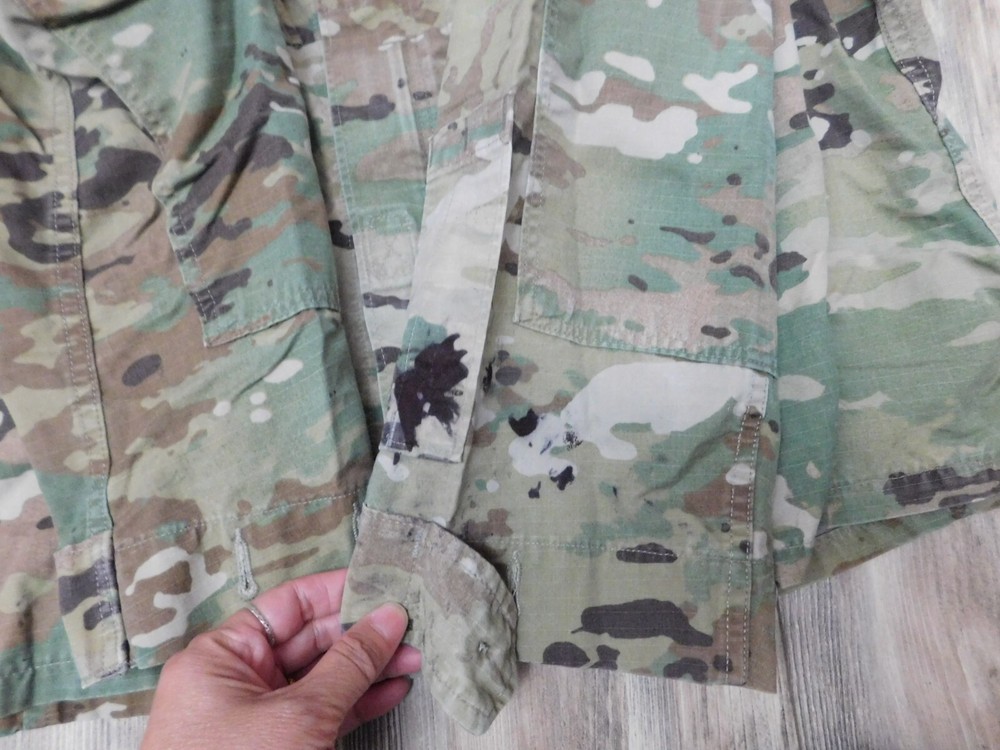 US ARMY OCP COAT SZ MEDIUM - X SHORT