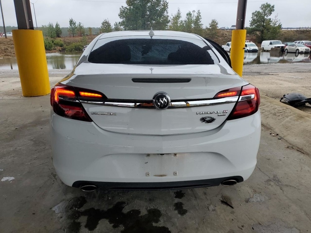 REGAL 2014 Glove Box 4885402