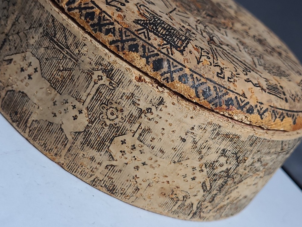 Vintage Artesardo Hand Made Artisan Cork Box