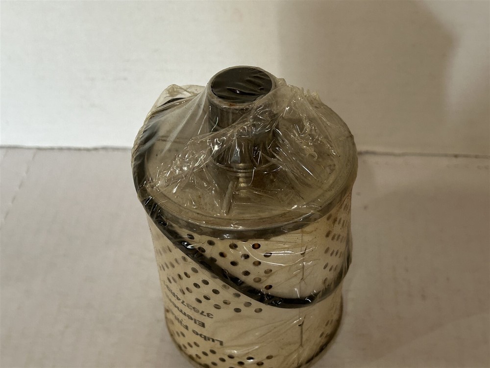CASE Genuine Part # 376374R91 LUBE FILTER ELEMENT