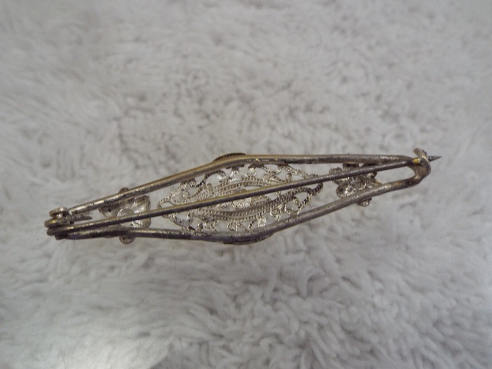 Filigree Sterling Silver Bar Pin (B44)