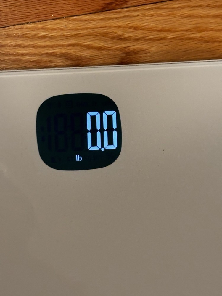 Fitbit Aria Air FB203 Smart Bluetooth Digital Scale White Tested Works