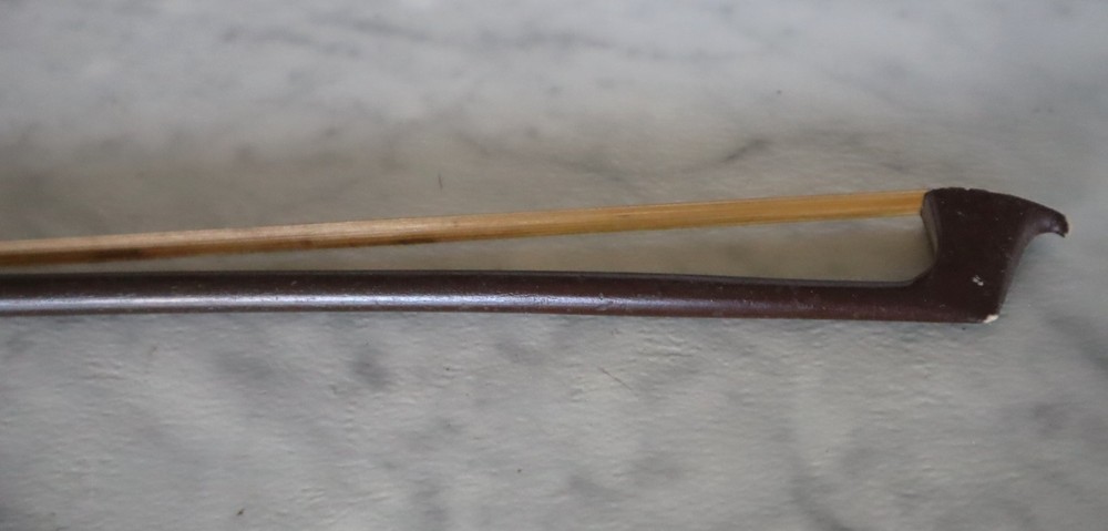 Vintage Glasser Violin Bow 29"