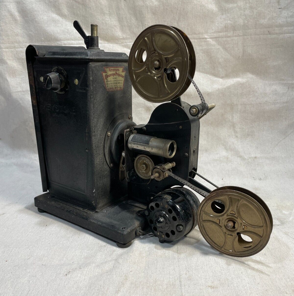 Keystone Kinescope Model E-33 16mm Movie Projector
