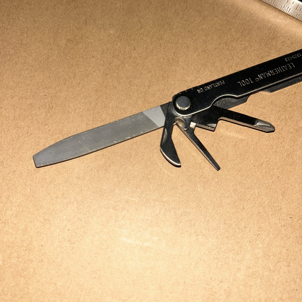 Leatherman PST
