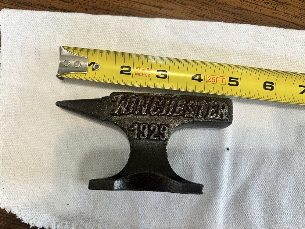 Winchester 1929 CAST IRON ANVIL