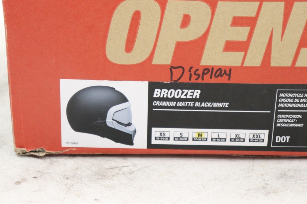 BELL BROOZER CRANIUM MATTE BLACK WHITE MEDIUM M