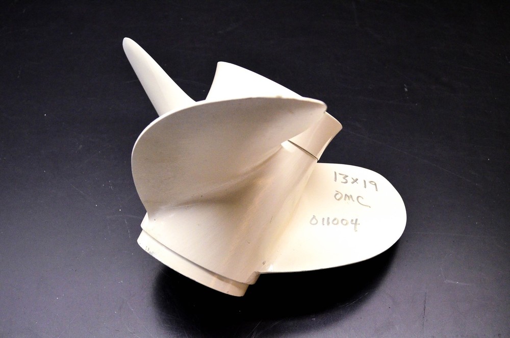OMC 011004 Propeller NOS