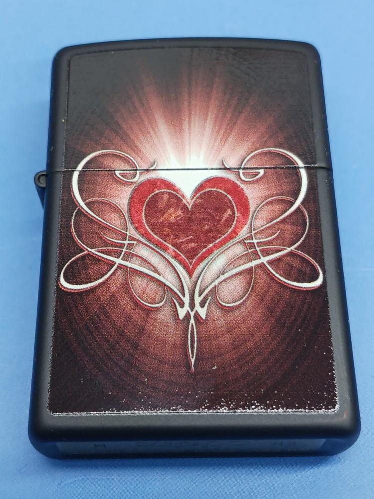 Zippo Heart Black Matte 28043