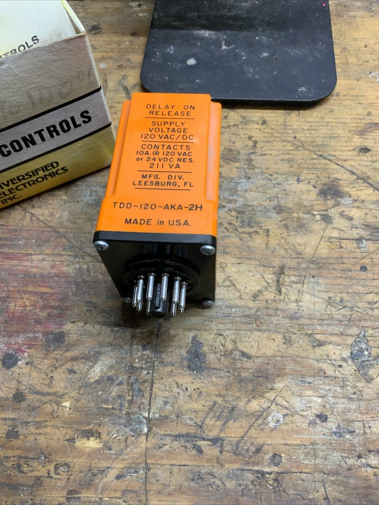 DIVERSIFIED ELECTRONICS TIME DELAY RELAY TUC-120-AKA-2H