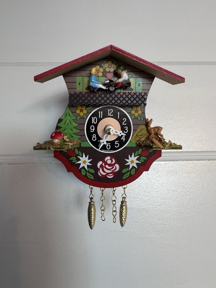 Engstler Black Forest Style Quartz Cuckoo Clock 110 KOP Multicolor Pendulum