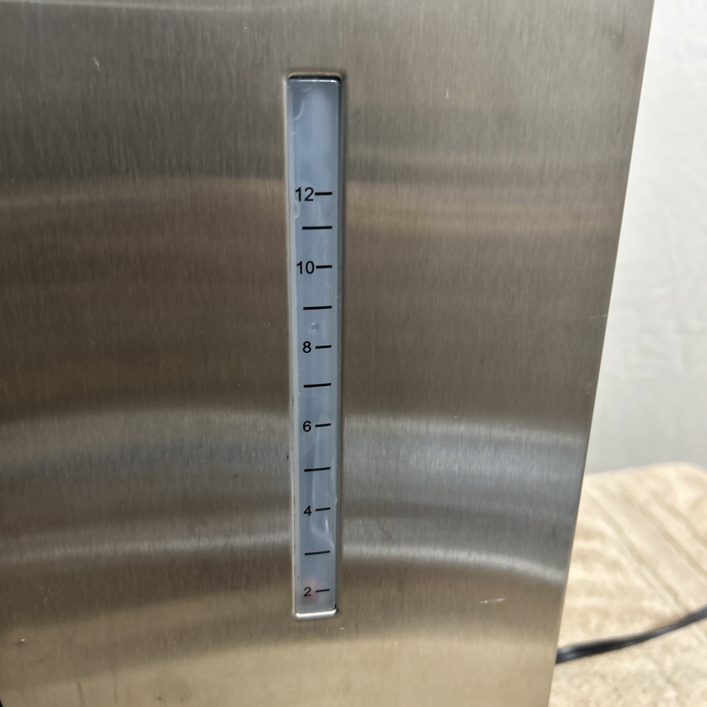 Cuisinart Extreme Brew 12 Cup Programmable Coffee Maker. Model DCC-2650