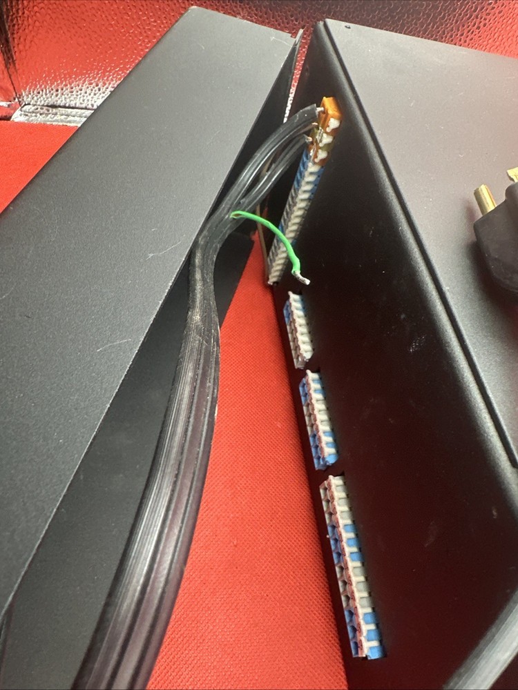 BOGEN Sapling Master Clock 300-00K-1 MASTER CLOCK CONTROLLER