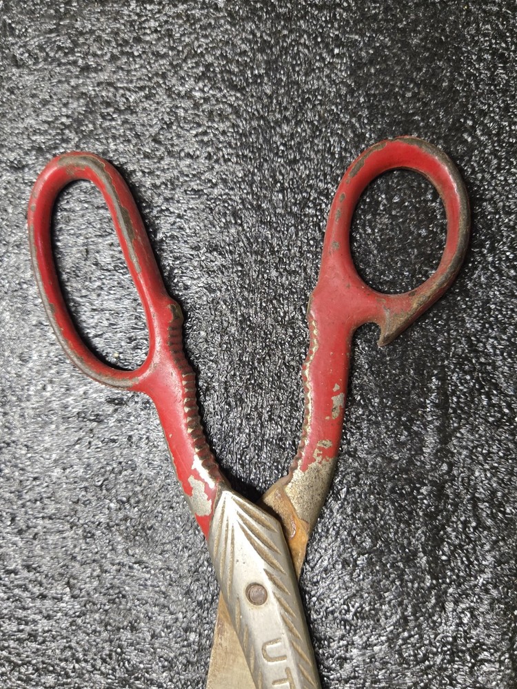 Vintage Kitchen Utility Shears Red Handles Multi-Tool Bottle Opener Nutcracker