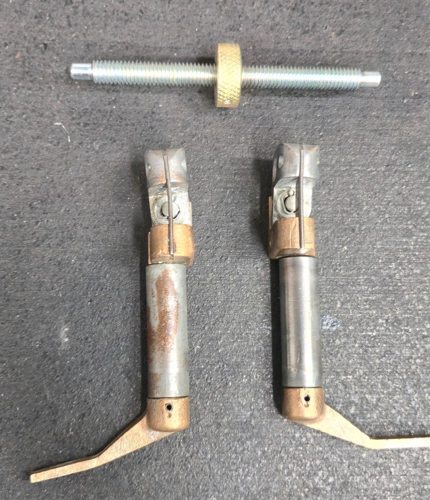 Cable Lasher J2 Vertical Guide Screw ONLY. NEW