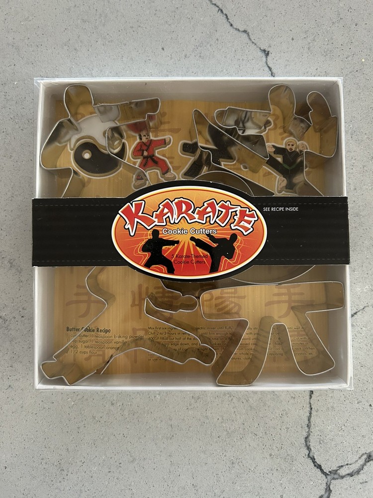 NEW Karate Cookie Cutter