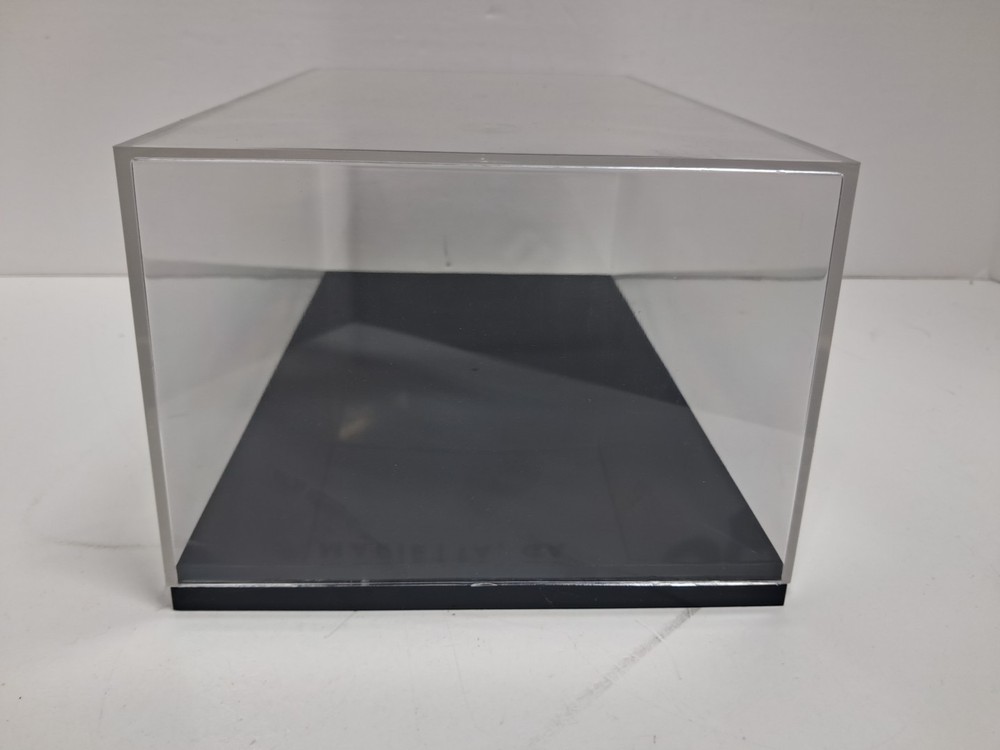 IMEX Display Case - 1/18 Auto & 1/35 Military - Clear/Stackable 2511 Black Base