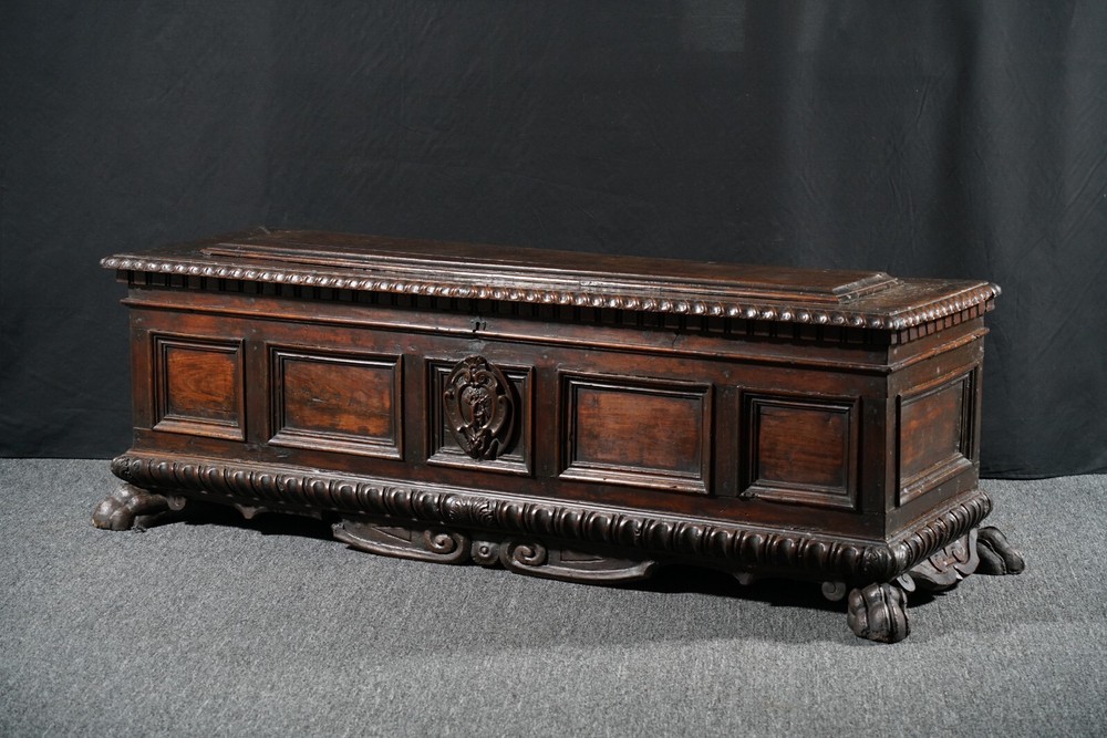Italian walnut cassone, 16th century, Tuscan