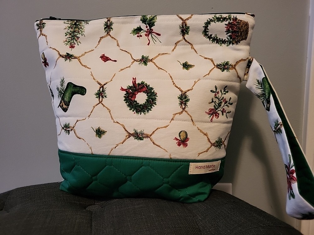 Handmade quilted Project Bag Christmas Design