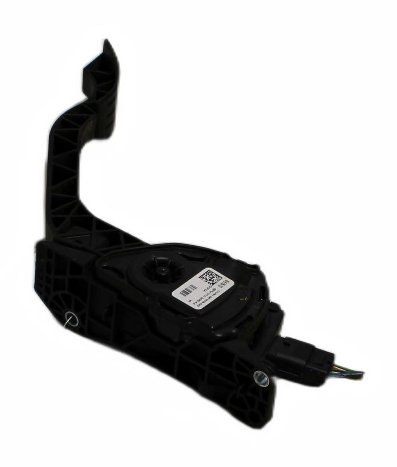 ESCAPE 2013 Accelerator Parts OEM