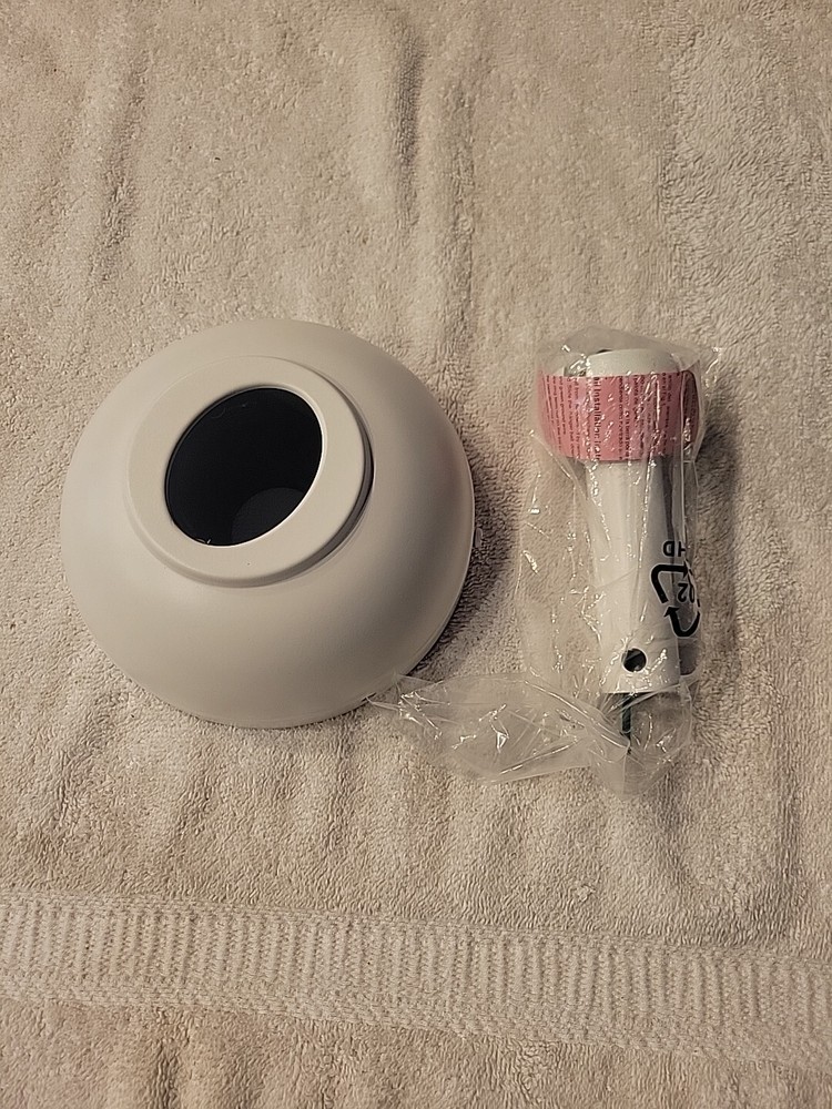 4 1/2 " Matte White Down Rod, Bracket,  And Cover