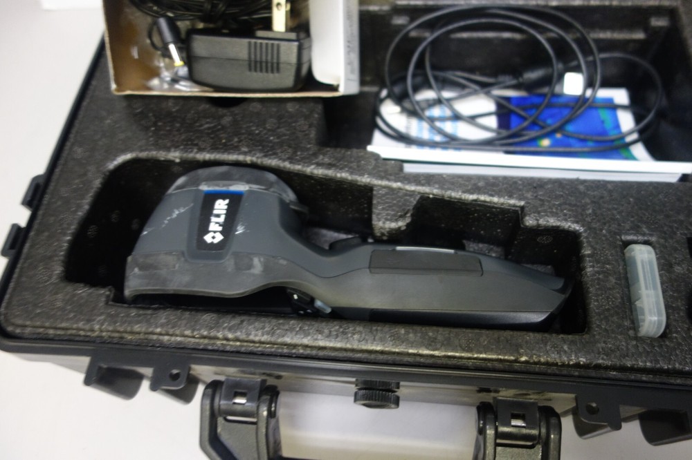 FLIR I7 Handheld Infrared Thermal Imaging Camera