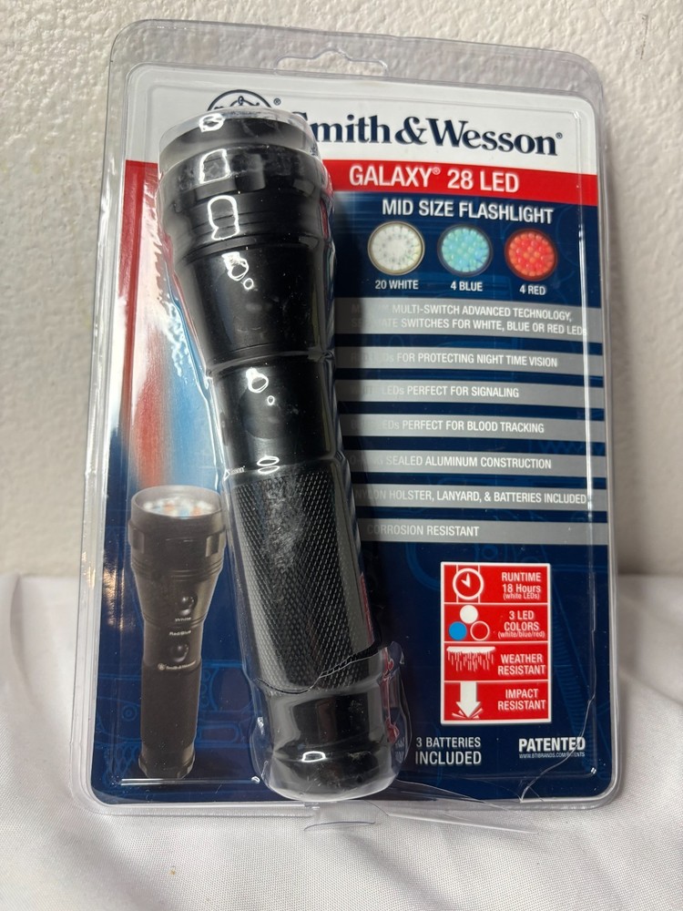 Smith & Wesson Powertech Galaxy 28 LED Flash-Light