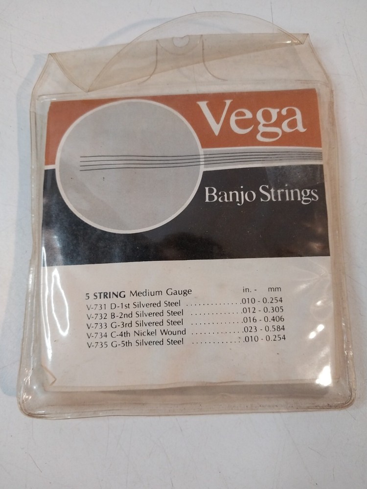 Lot of banjo strings Vega