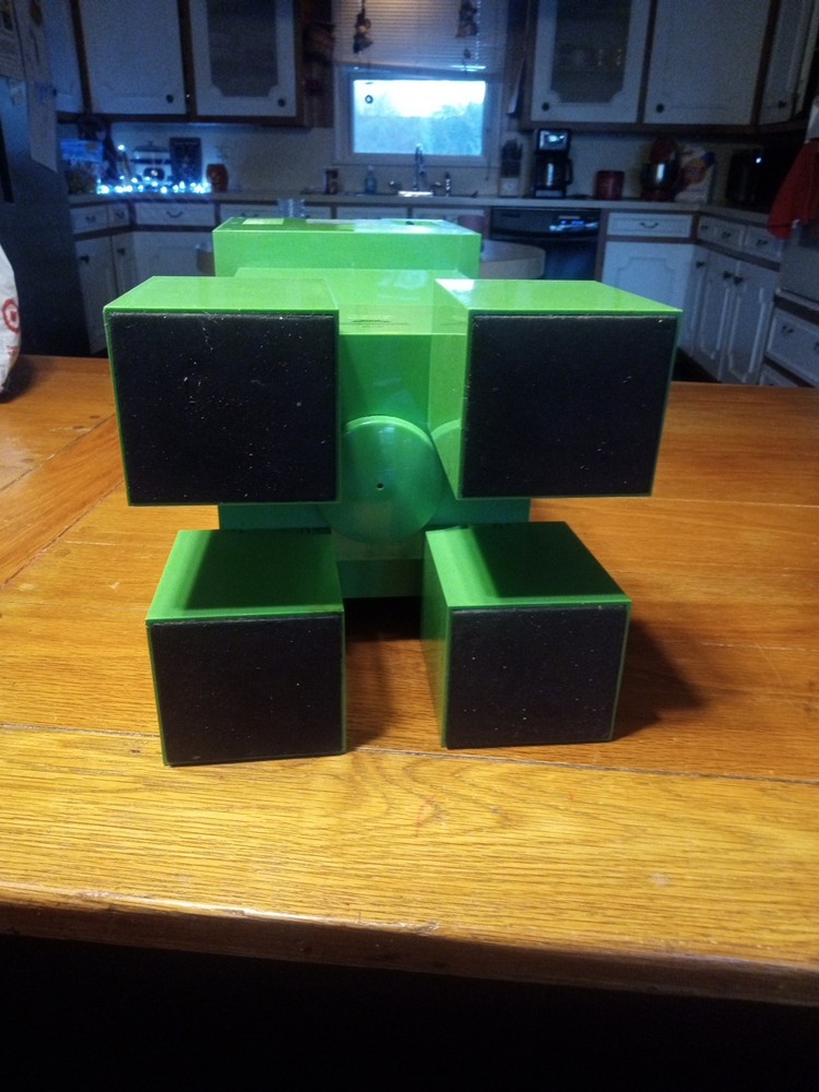 Minecraft Creeper Mini Fridge