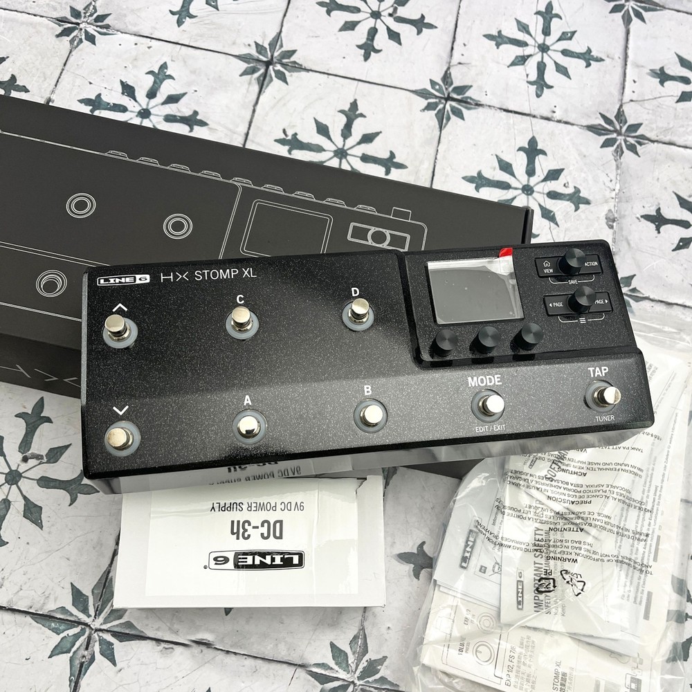 Line 6 HX Stomp XL Multi-effects Processor #13102