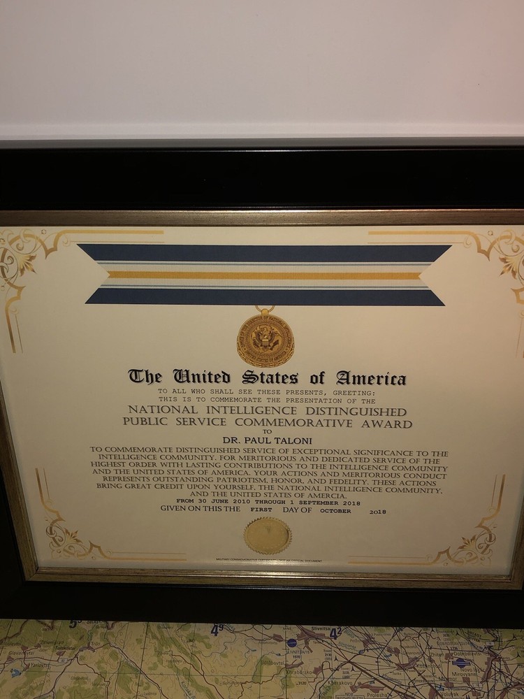 NATIONAL INTELLIGENCE DISTINGUISHED PUBLIC SERVICE COMMEMORATIVE CERT. Type-1