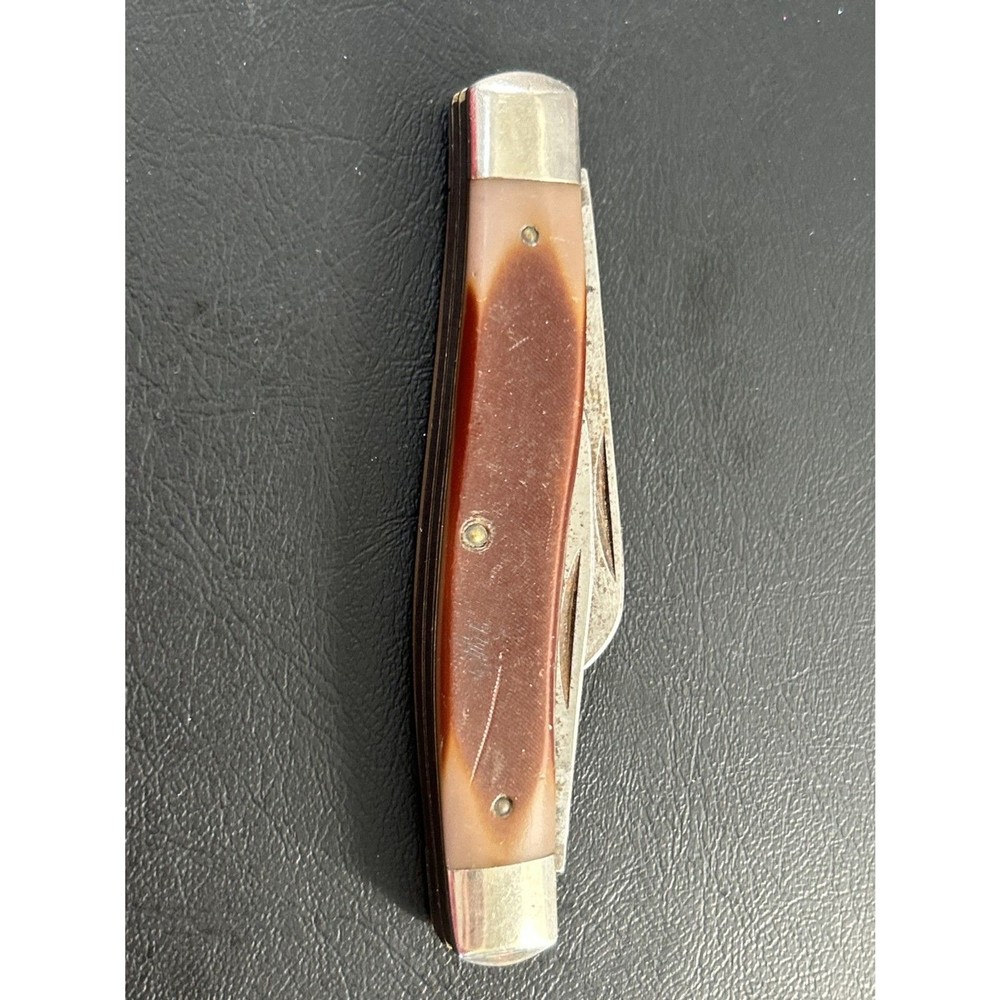 Vintage Old Timer Knife. 5 inches Long, Folding Knife