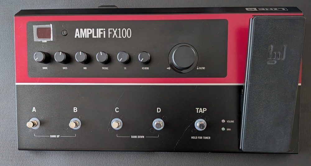 Line 6 FX100 Multi-Effects Guitar Effect Pedal - Amp Sim