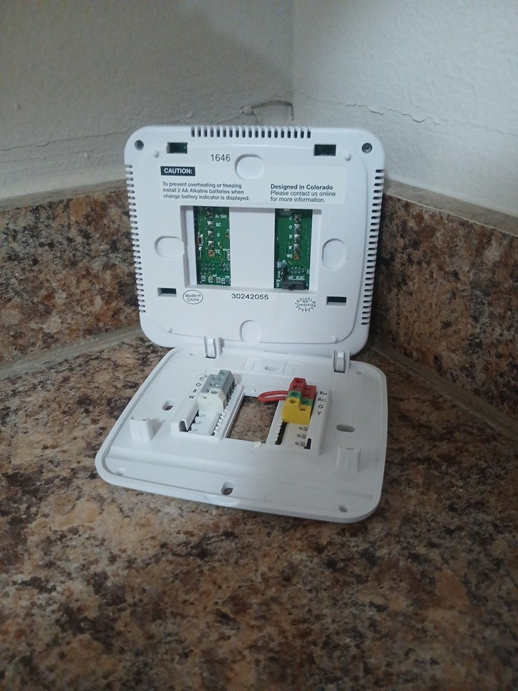 VIVE COMFORT TP-P-705 Programmable Thermostat Single Stage TESTED