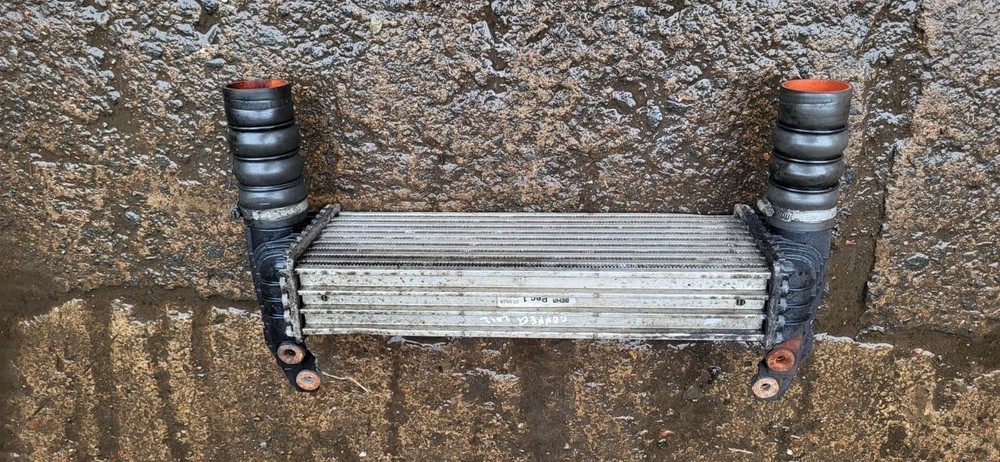 Ford Transit Connect 2012 intercooler