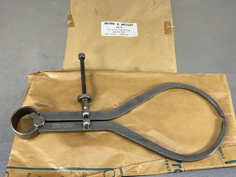 Moore & Wright 8" Spring-Joint Outside Calipers, Solid Nut 52/8