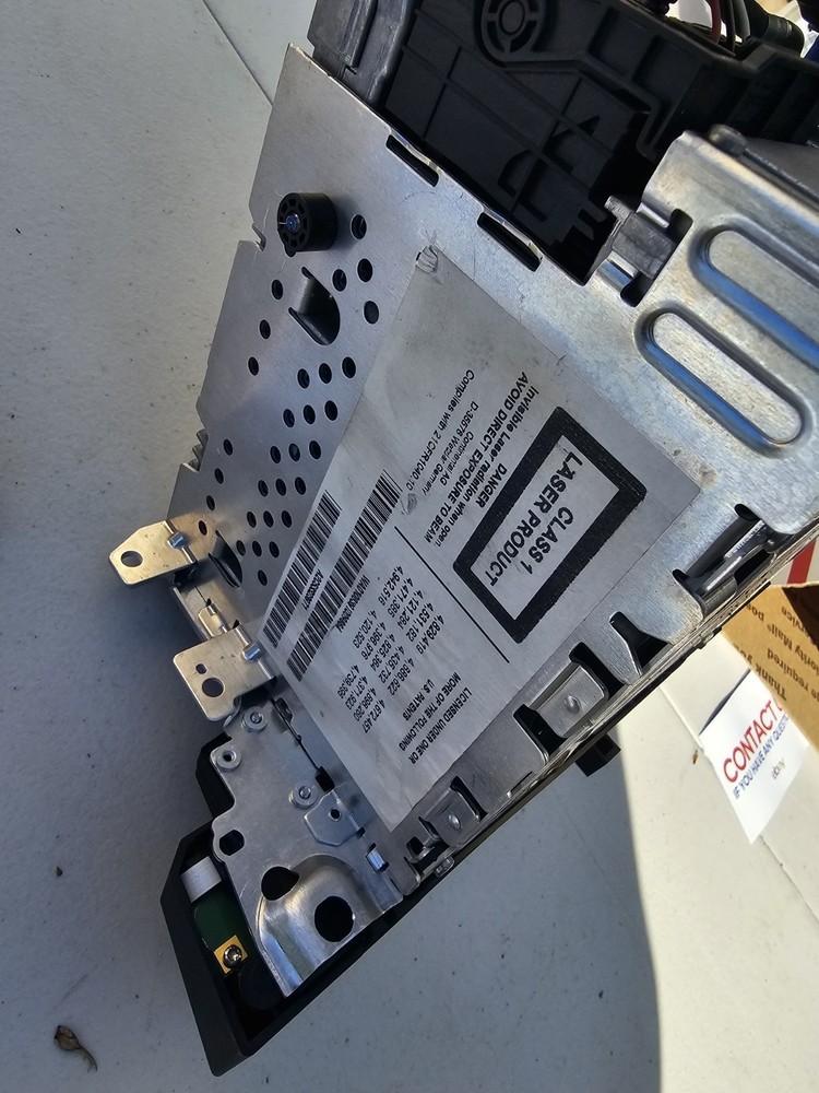 2009 Bmw 535i Compact disc changer