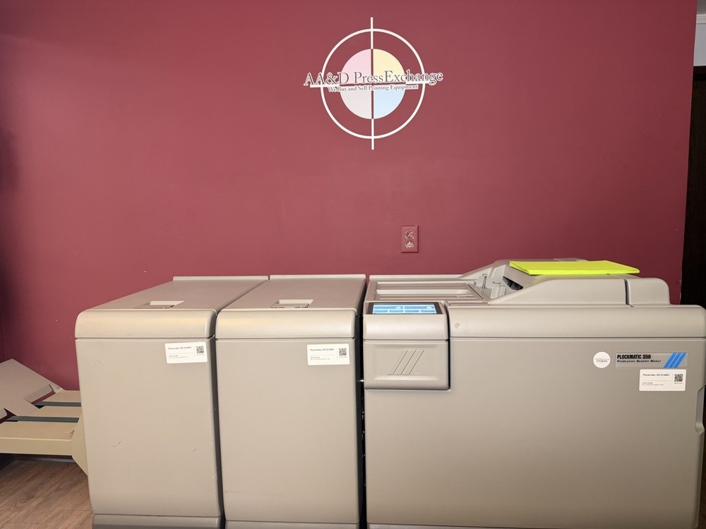 143k Meter Warranty! Plockmatic 350 Stitch/Fold/Square Back/Trim !Video!