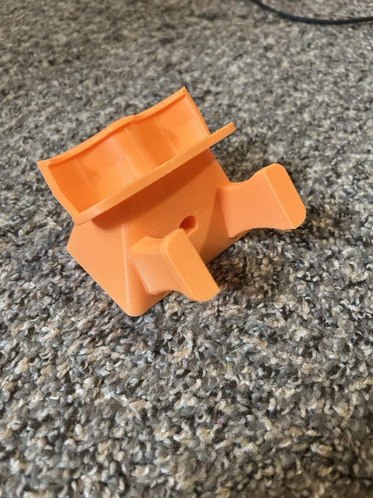 Nintendo GameCube Controller Stand with Engraved Logo 3D print