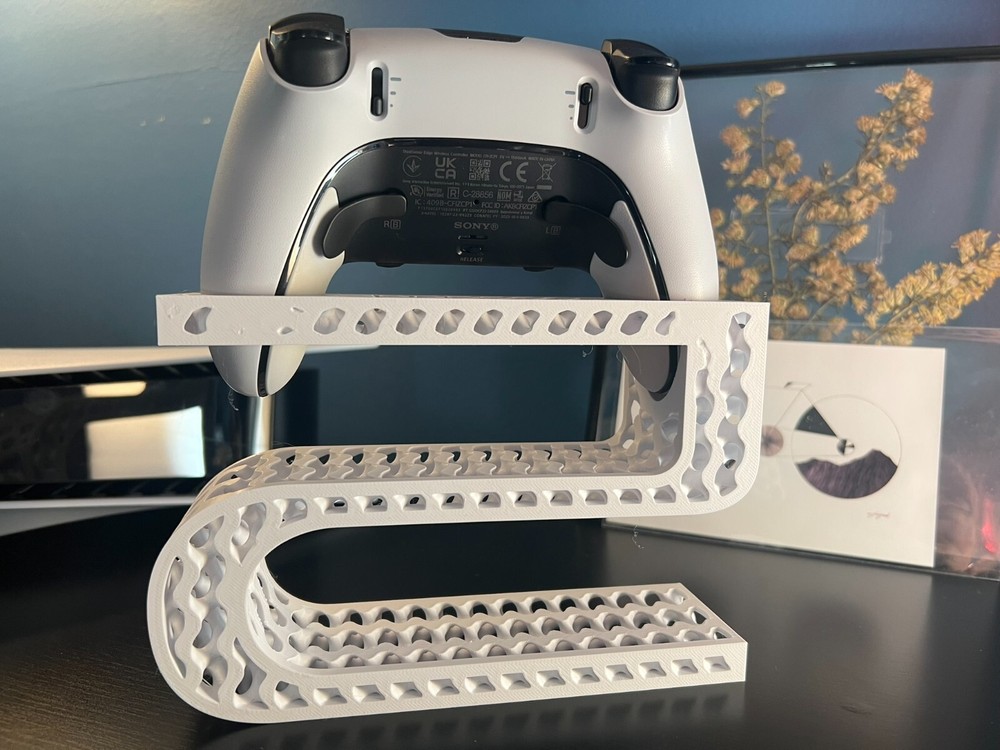 PS5 DualSense Edge Controller Stand – 3D Printed Display Holder - "5" Theme, PLA