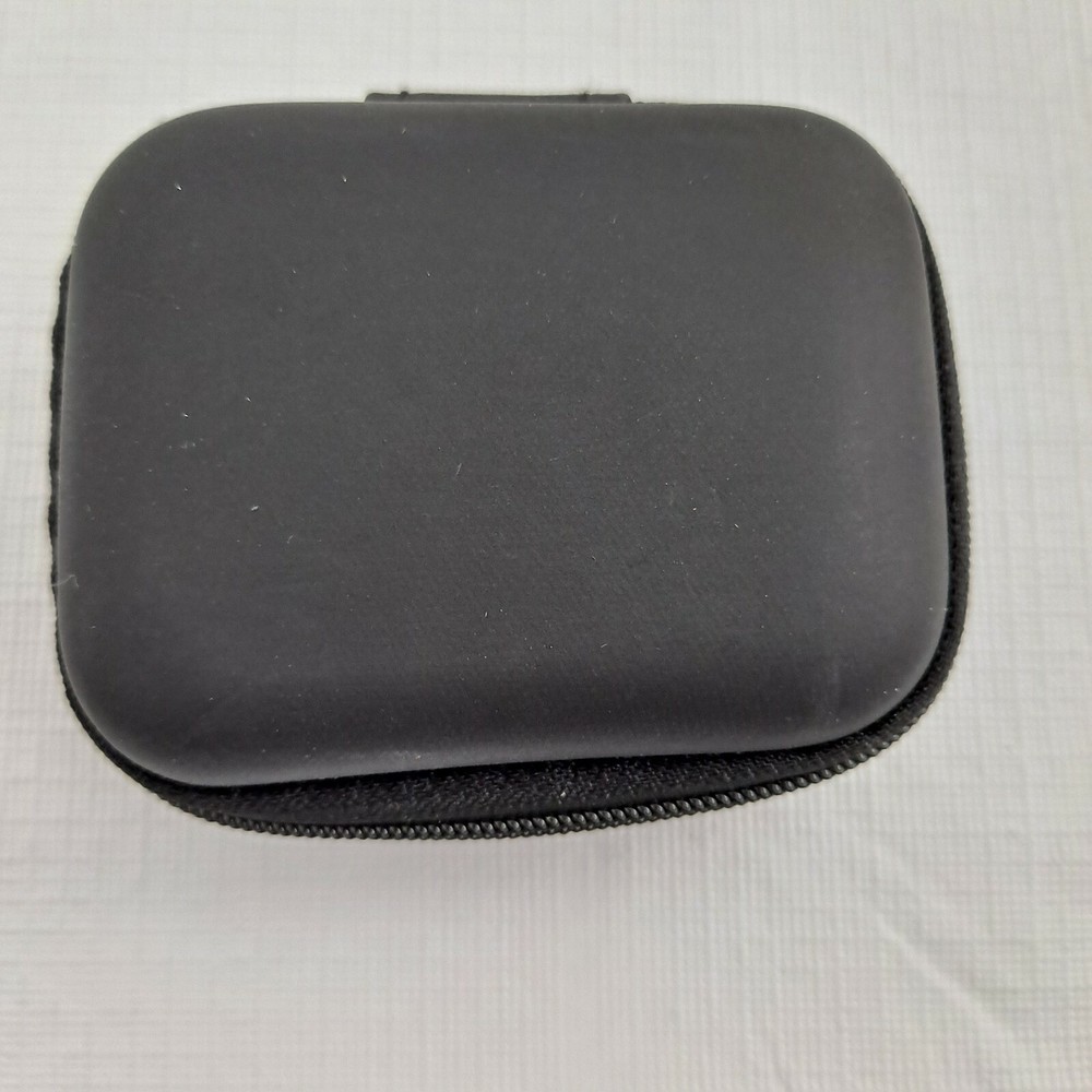 Earphone Case Portable Storage Memory SD Card Camera rectangle Black
