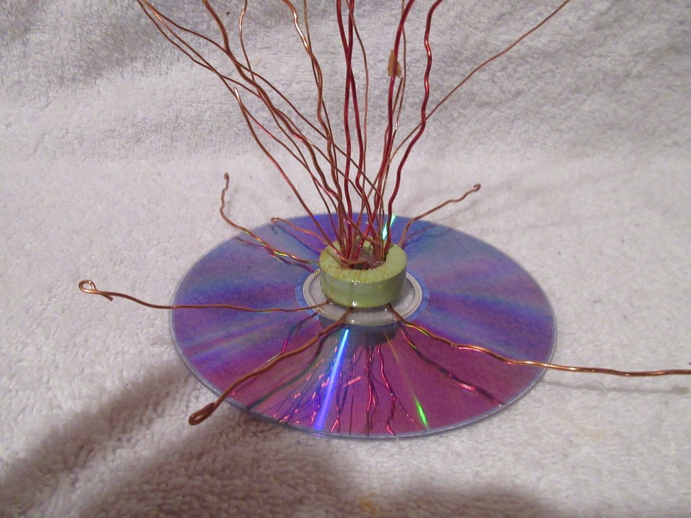 Handmade cooper tree - Made with computer cooper wire and CD for stand