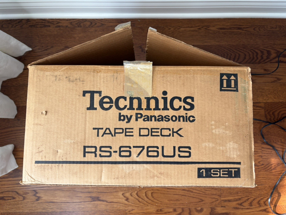 Technics RS-676US Cassette Tape Deck Original Box and Paperwork Multi Voltage
