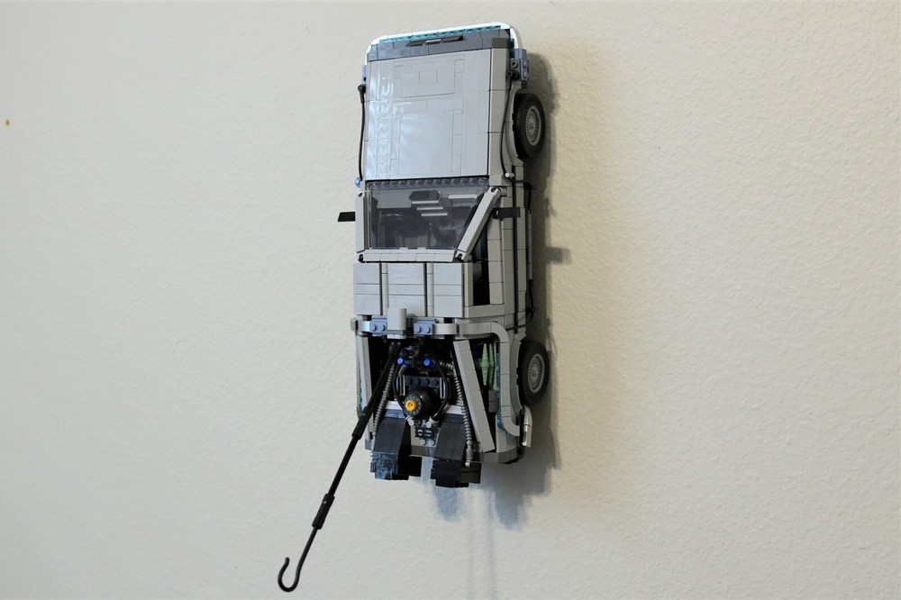 Ultimate Display Solutions wall mount display for Lego 10300 Delorean